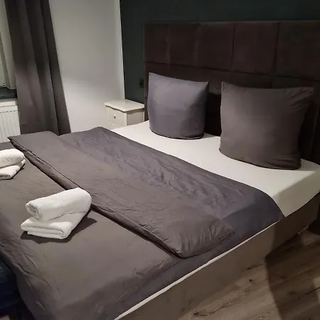 Ξενοδοχείο Zur Krone