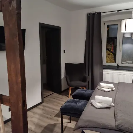 Zur Krone Hotell