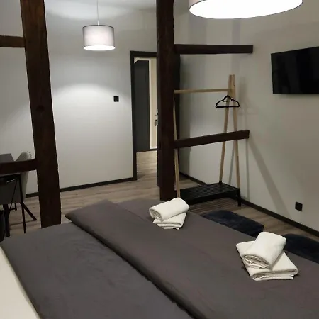 Zur Krone Hotell