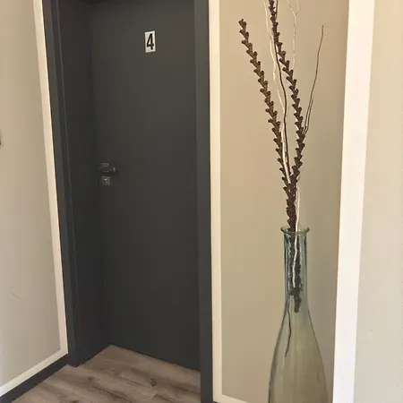 Zur Krone Отель